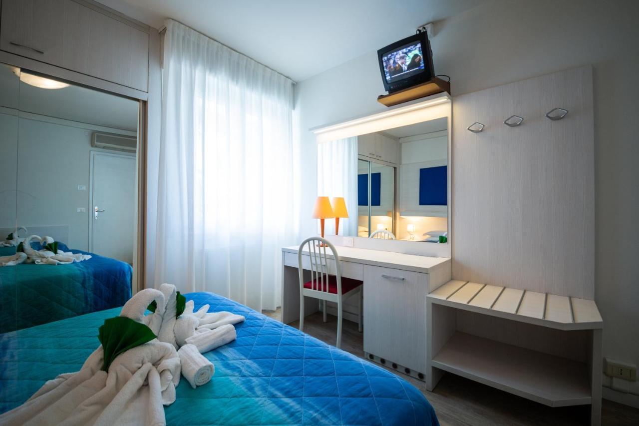 Villa Lucilla Lignano Sabbiadoro Luaran gambar