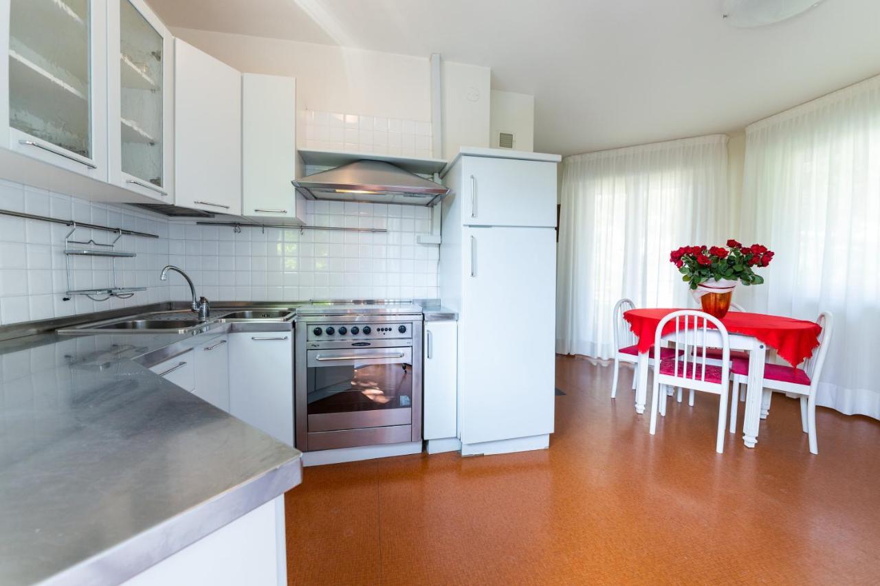 Villa Lucilla Lignano Sabbiadoro Luaran gambar